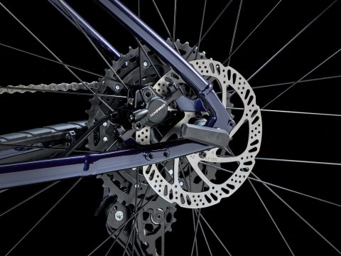 Trek Marlin 6 Generacja 3 Rage Red to Deep Dark Blue Fade 2025 (XL)