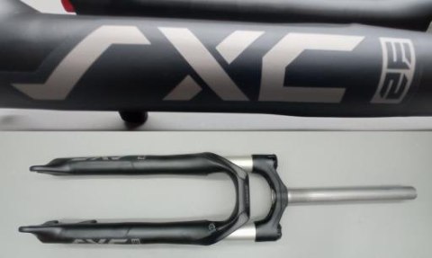 Widelec serw. Aluminiowy Crest SXC 32 AIR RL 27.5" 1-1/8"X269 ST T80MM 00D,Blk/M, w/o Remote